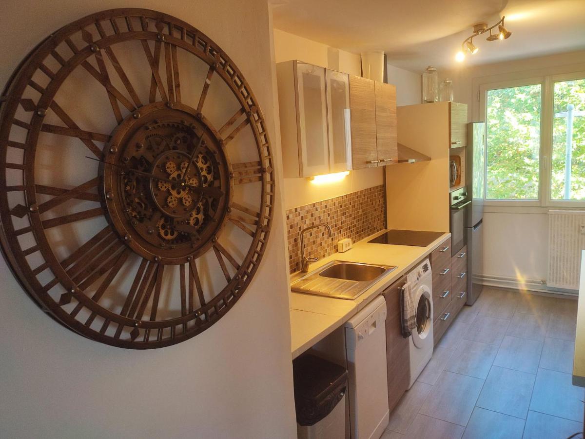 Apartment Grand De Charme Calme Et Lumineux Parking Compris Aix-en-Provence